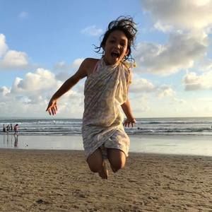 Meet your Posher, Teri